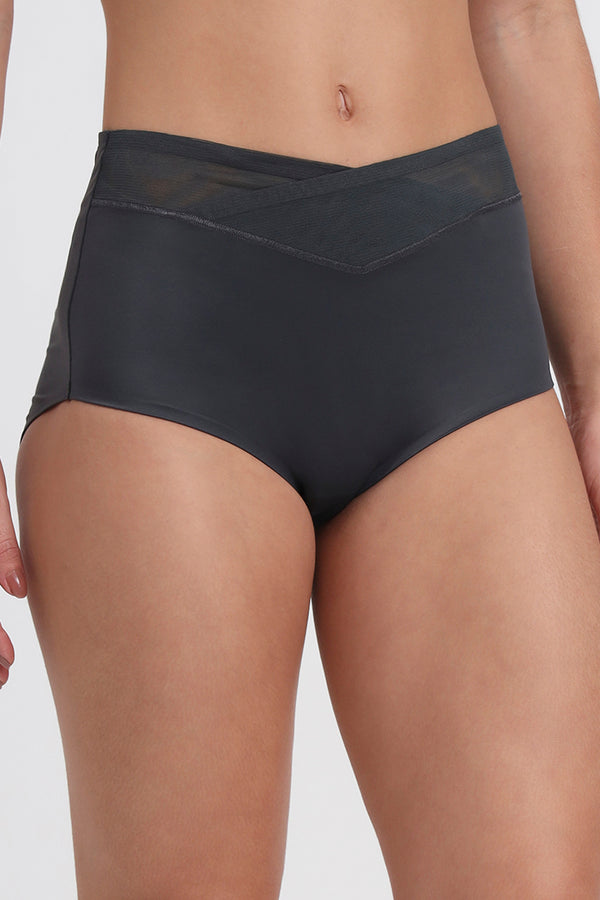 TRIUMPH PANTY 756I167 High-Waist Full Coverage Panty with Mesh Detail