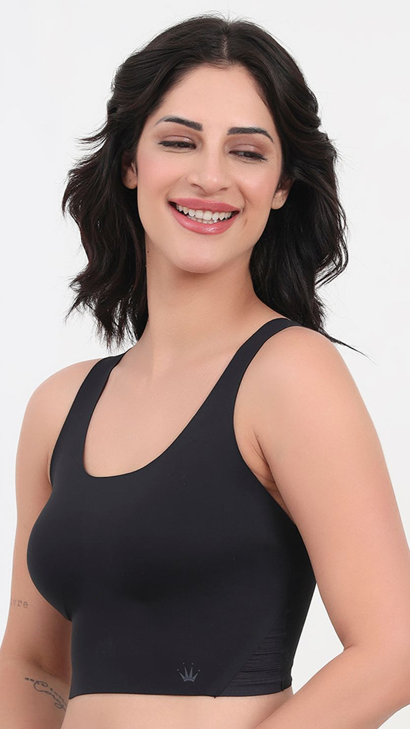 Triumph Seamless Black Sports Full Coverage Bra