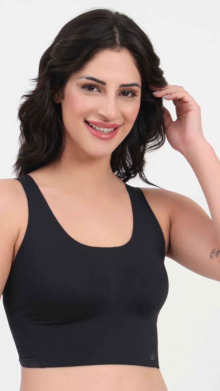 Triumph Seamless Black Sports Full Coverage Bra