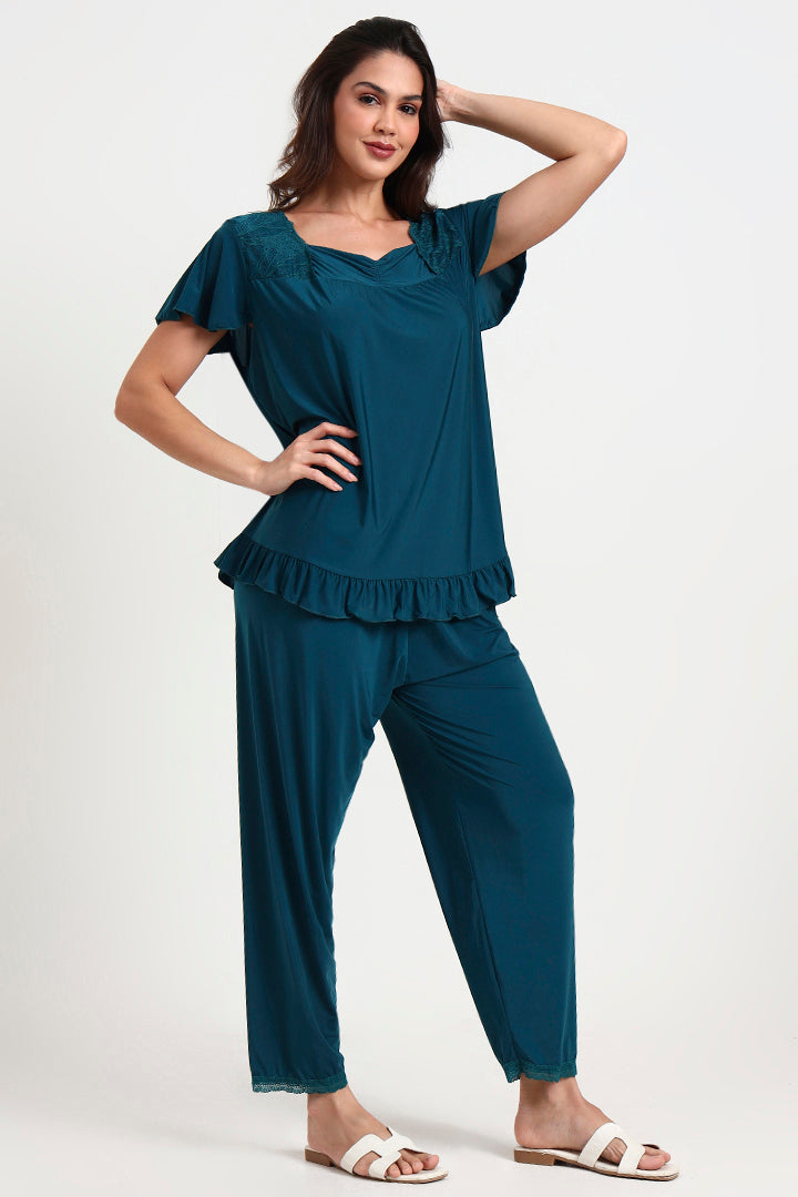 AXTZH Comfortable Two-Piece Nightwear Set for Women with Relaxed Top and Easy-Fit Bottoms X8010-PINE-C9M