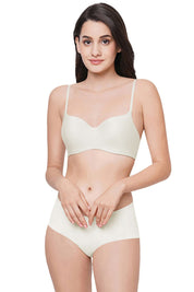 WACOAL BRA WB3A140IN Basic Mold Padded Non-wired 3/4th Cup Everyday Wear Seamless T-Shirt Bra