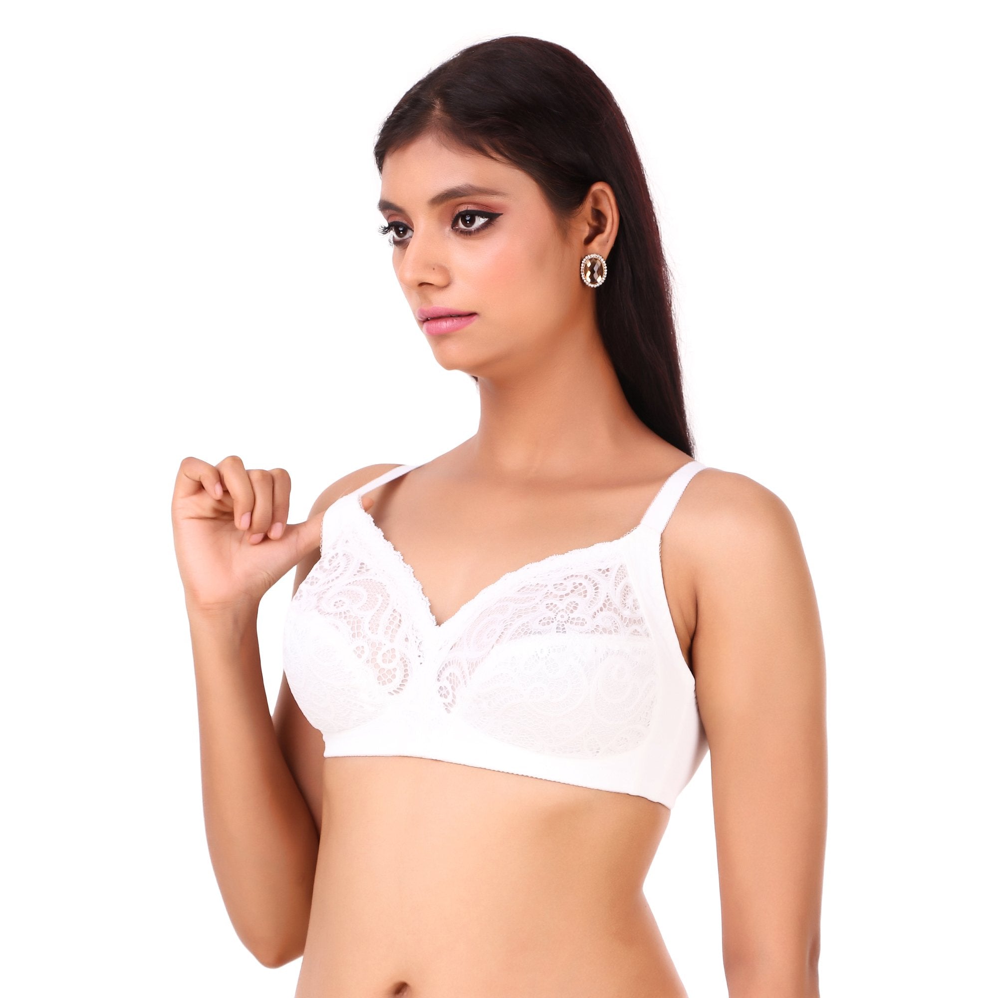 Triumph Delicate Doreen Wireless Non Padded Maximum Comfort Big-Cup  Everyday Bra Price in India, Full Specifications & Offers
