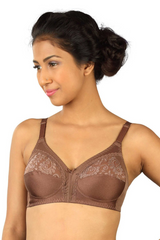 TRIUMPH-202I490  Claudette 103 Wireless Non Padded Full Coverage Support Classics Bra