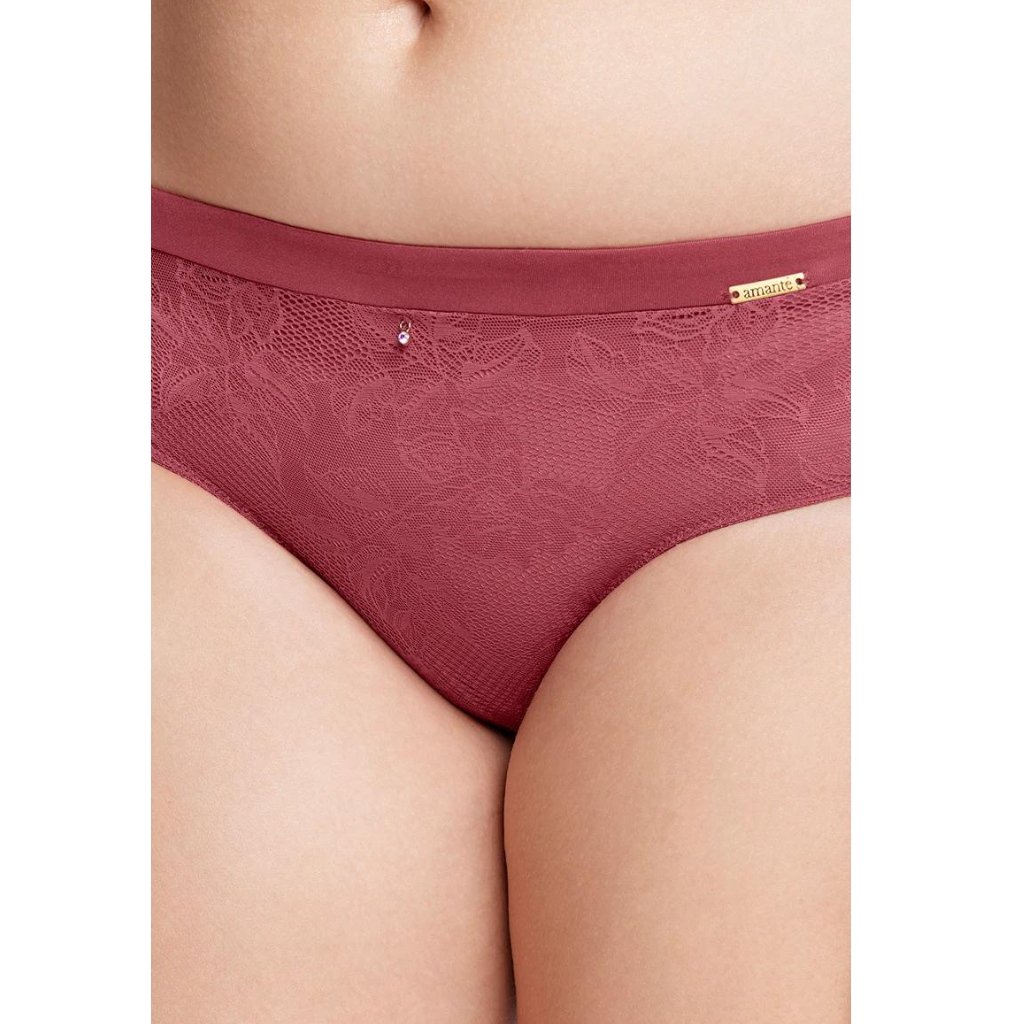 AMANTE PAN88001 Lace Low Rise Seamed Hipster Panty
