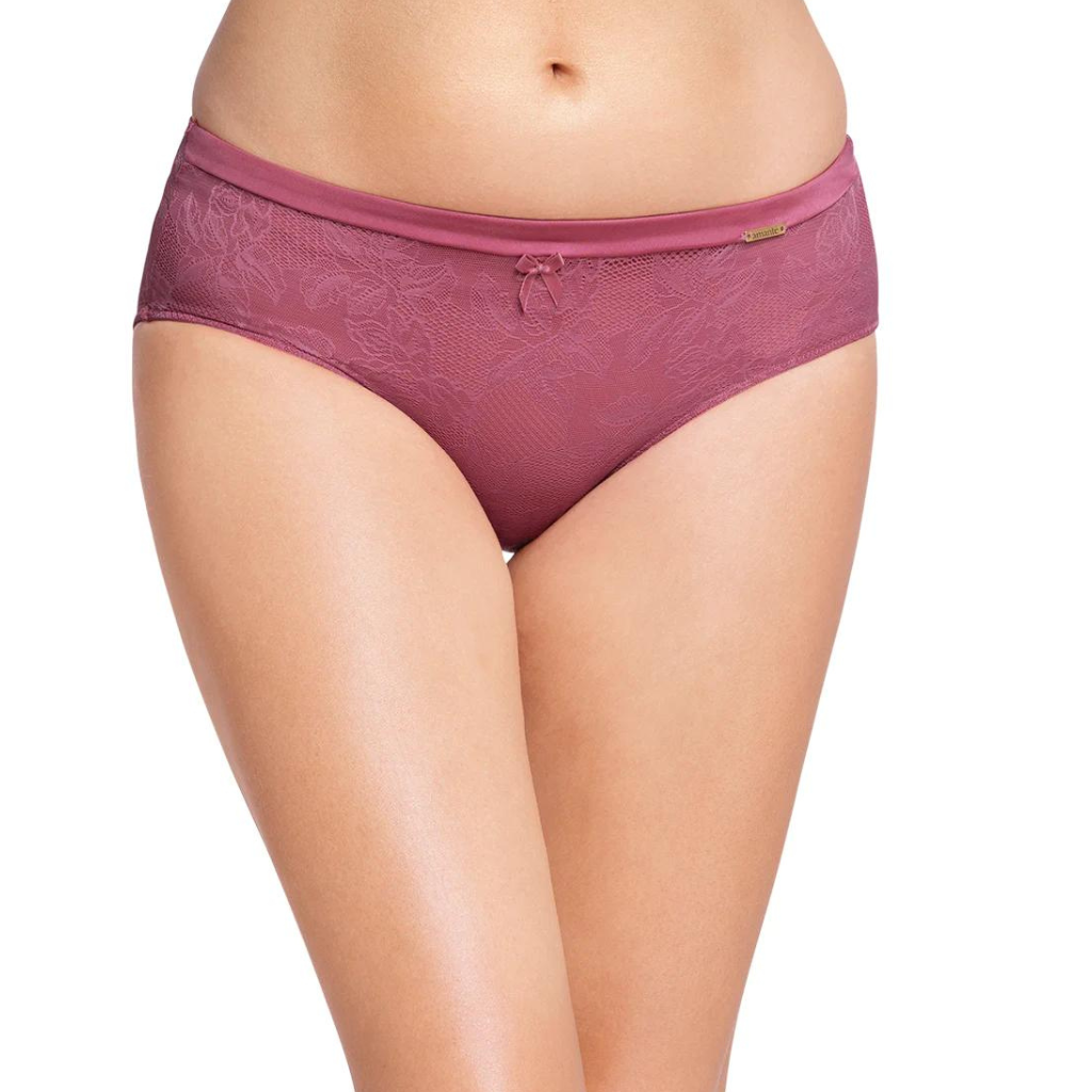 AMANTE PAN88001 Malaga Lace Low Rise Seamed Hipster Panty